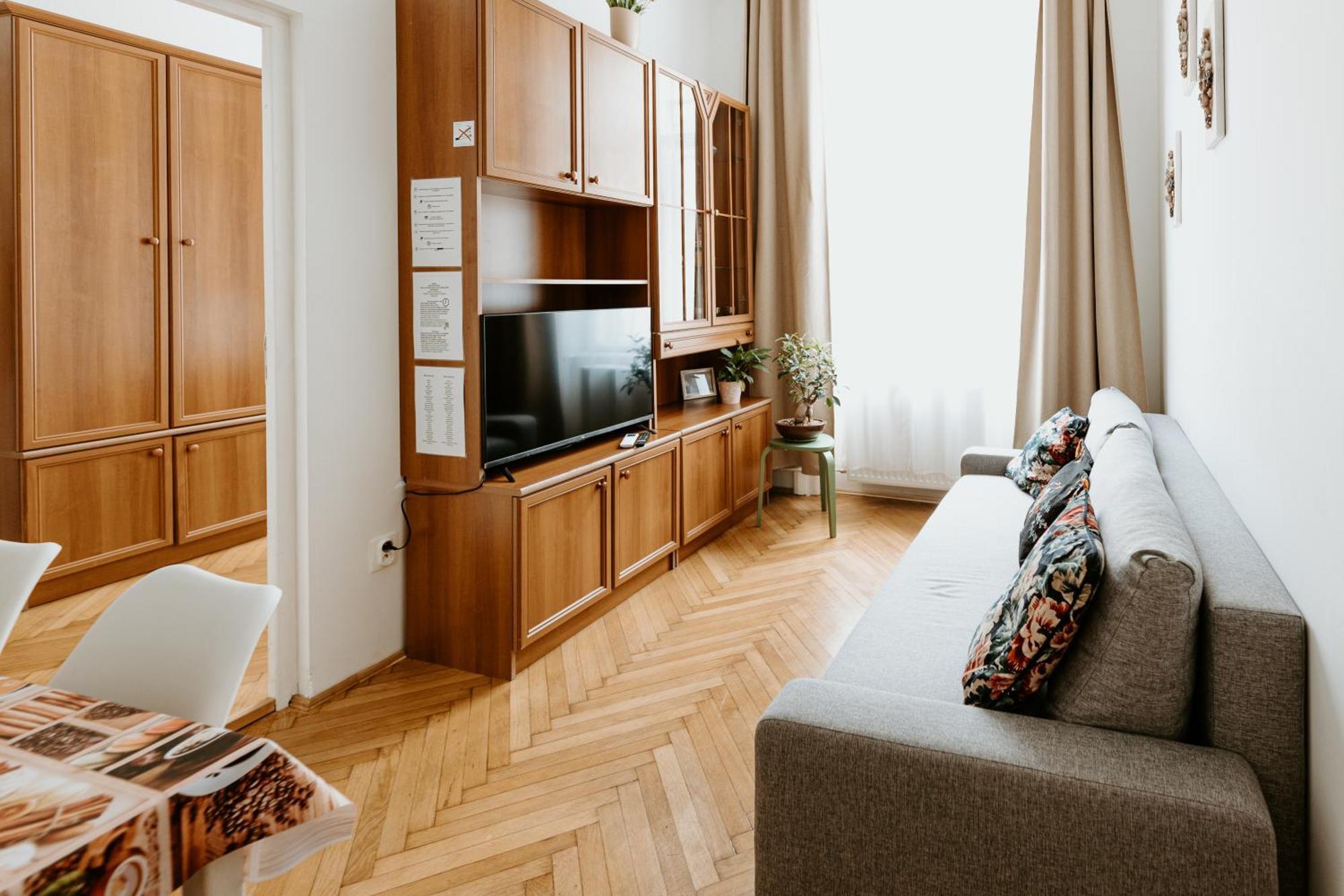 Margaret & Violet Apartments - Peaceful Stay Downtown 부다페스트 외부 사진